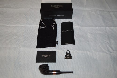 RATTRAY'S PIPE ~ RATTRAY'S DISTILLERY ~ SANDBLAST BLACK ~ 14146 ~ 129 ~ 9MM ~NEW
