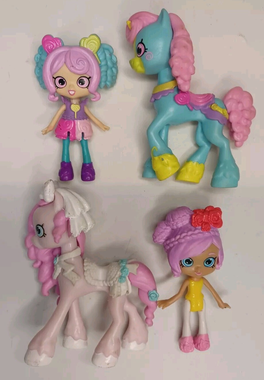 Shopkins Happy Places Figures & Ponies Lot of 4