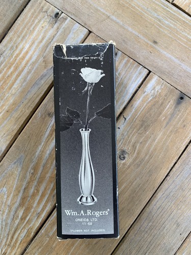 Oneida Wm. A. Rogers Bud Vase 6 3/4” Silverplated Valentines Day Gift - Picture 5 of 7