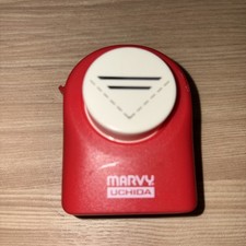 Marvy Uchida Corner Design Punch - Cut Outs Edge - 2 Lines Design