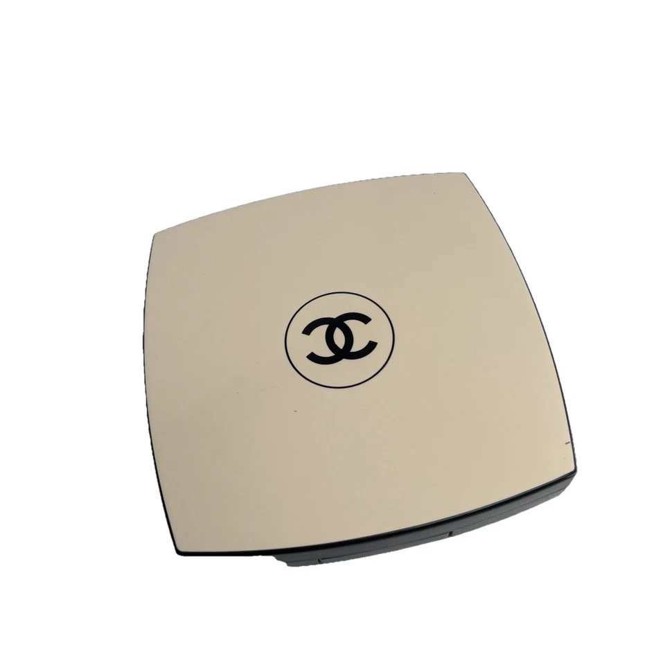 Polvo besado por el sol CHANEL LES BEIGES Healthy Glow MEDIANO CORAL, NUEVO EN CAJA, DIFÍCIL DE ENCONTRAR Foto 3 de 4