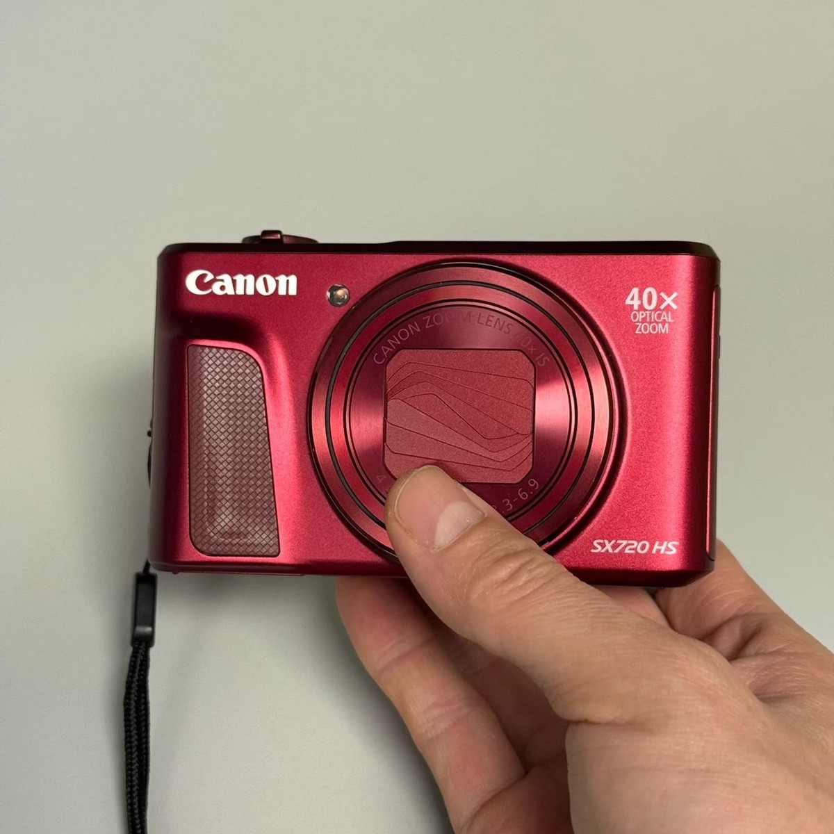 Canon PowerShot SX720 HS Digital Camera 20.3MP 40x Optical Zoom