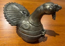 Vintage Heavy Old Bronze Indian Chicken /Rooster Trinket Box Lid Opens, W/ Latch