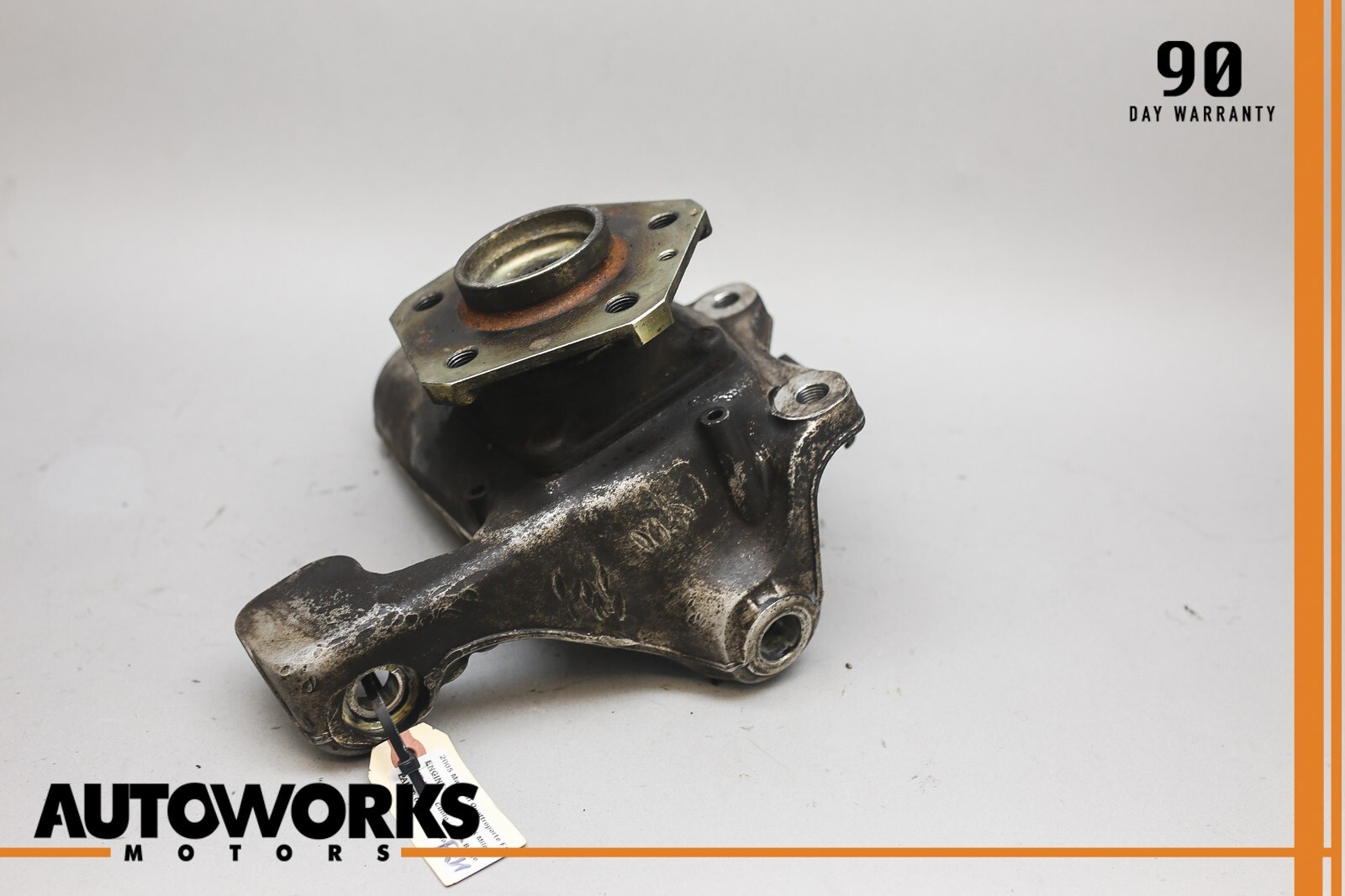 03-08 Maserati Quattroporte M139 Front Right Spindle Knuckle Carrier w/ Hub OEM