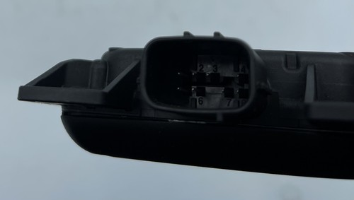 17-18 HYUNDAI ELANTRA SEDAN PASSENGER DRIVER BLIND SPOT MODULE SENSORS - Picture 3 of 11