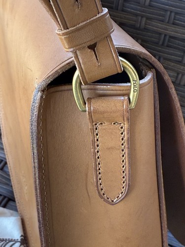 Polo Ralph Lauren braune Leder Satteltasche Handtasche Messingbeschläge Drehschlüsselverschluss - Bild 13 von 18
