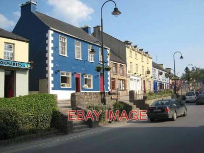 PHOTO  HIGH STREET DRUMSHANBO AN FINE ROW OF HOUSES IN THIS ATTRACTIVE LEITRIM T