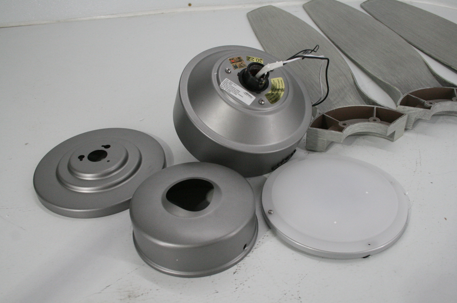 FOR PARTS Hunter Fan Company 50725 52in Park View Matte Silver Indoor Outdoor eBay