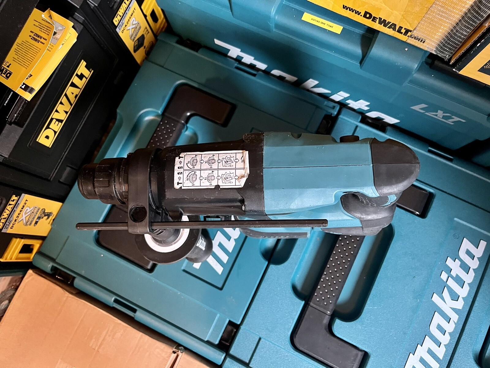Makita DHR242Z 18V Liion 3 Motor Brushless SDS+ Rotary Hammer Drill