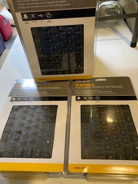 3 teclados móviles flexibles Targus. Nunca abierto. Foto 3 de 4
