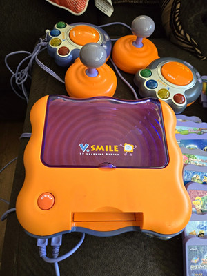 VTech V.Smile TV Learning System Console Bundle & 35 Games Lot. Read Description