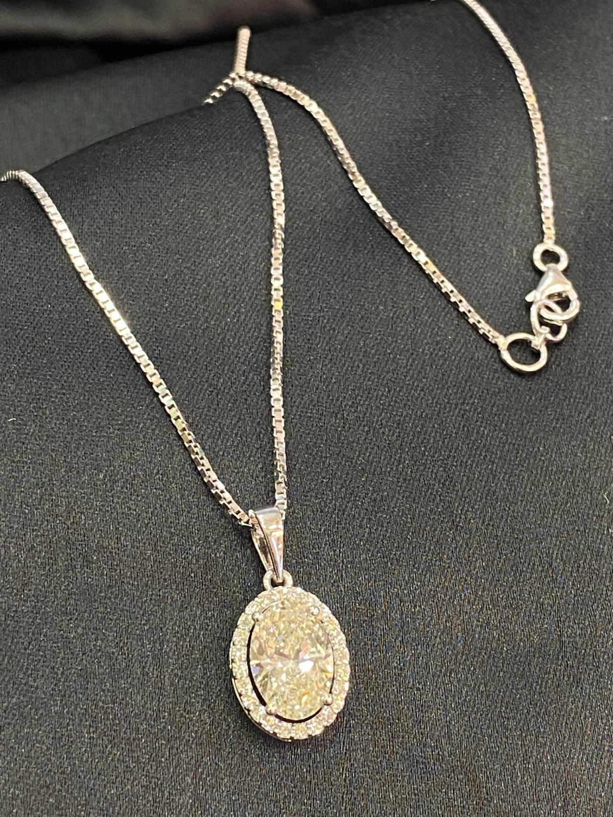 GIA Certified 2.25 ctw Oval & Round F/VS1 Diamonds Halo Necklace 14K White Gold image 8