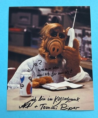 Tommi Piper  - ALF  - 20 x 25 cm    - signed, original Autogramm !!!