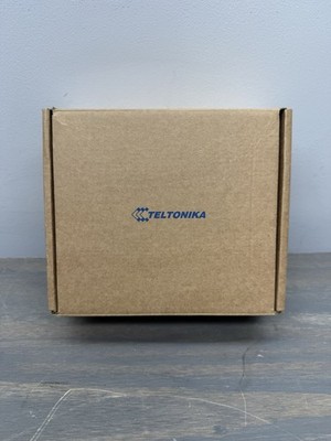 TELTONIKA RUT240 RUT24001U000 Industrial Cellular Router Brand New In Box!