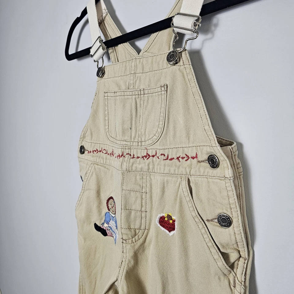 Mono de Colección Gap Raggedy Ann Crema Denim XXS Baberos Bordados Foto 3 de 4