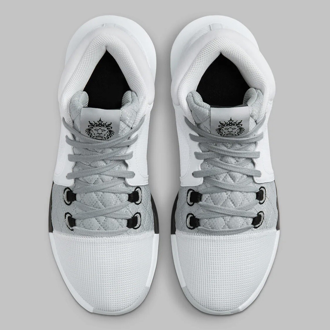 Nike LeBron James Witness VIII White Light Smoke Grey Black FB2239-100 Men\'s 8 Nike LeBron James Witness VIII 8 White Smoke Grey Black  main image 4