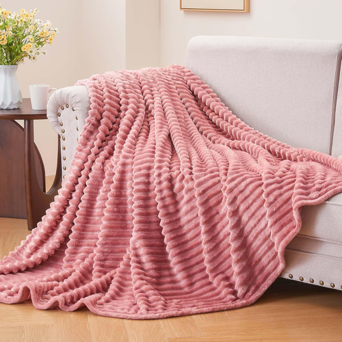 Fleece Throw Blanket for Couch – 3D Ribbed Jacquard Soft and Warm Decorative Fuz - Picture 2 of 12