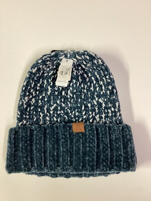 Simply Noelle Women s Winter Hat (In A Flurry Hat) Blue
