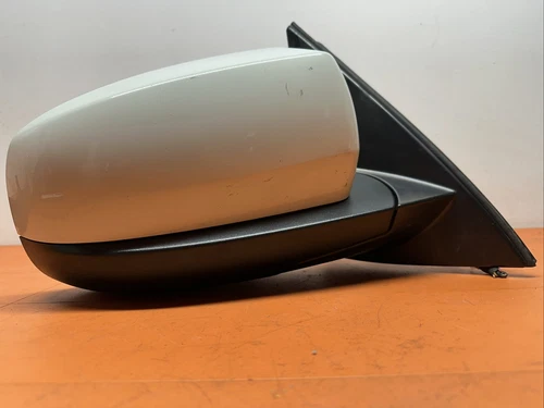 7136887 | 07 - 2013 BMW X5 Passenger Side Mirror Right Camera White OEM RH