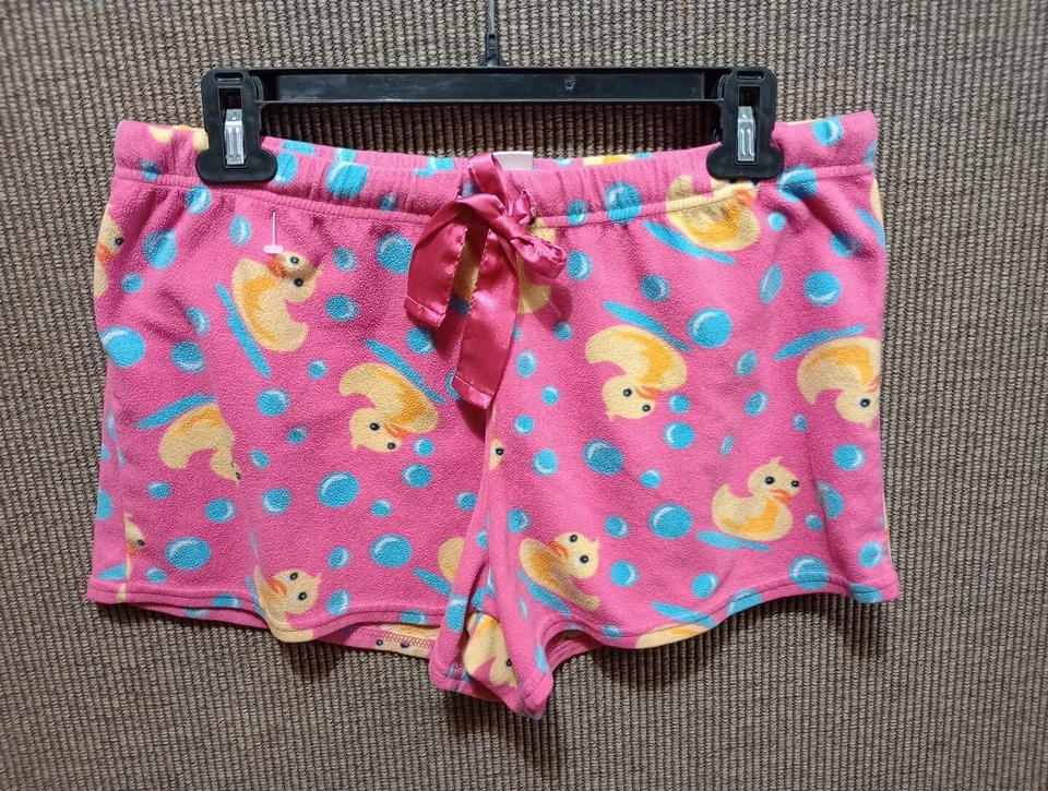 Pantalones Cortos PJ Para Mujer Talla Pequeña Rosa con Patitos de Goma Amarilla y Gotas de Agua Foto 2 de 4