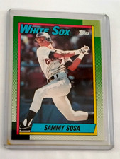 Sammy Sosa #692 Excellent/NM 1990 Topps Rookie Card Error Birthdate see Photos
