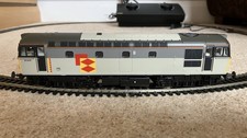 Heljan 3321 Class 33/2 no. 33205 in Railfreight Distribution - Mint Tested Boxed