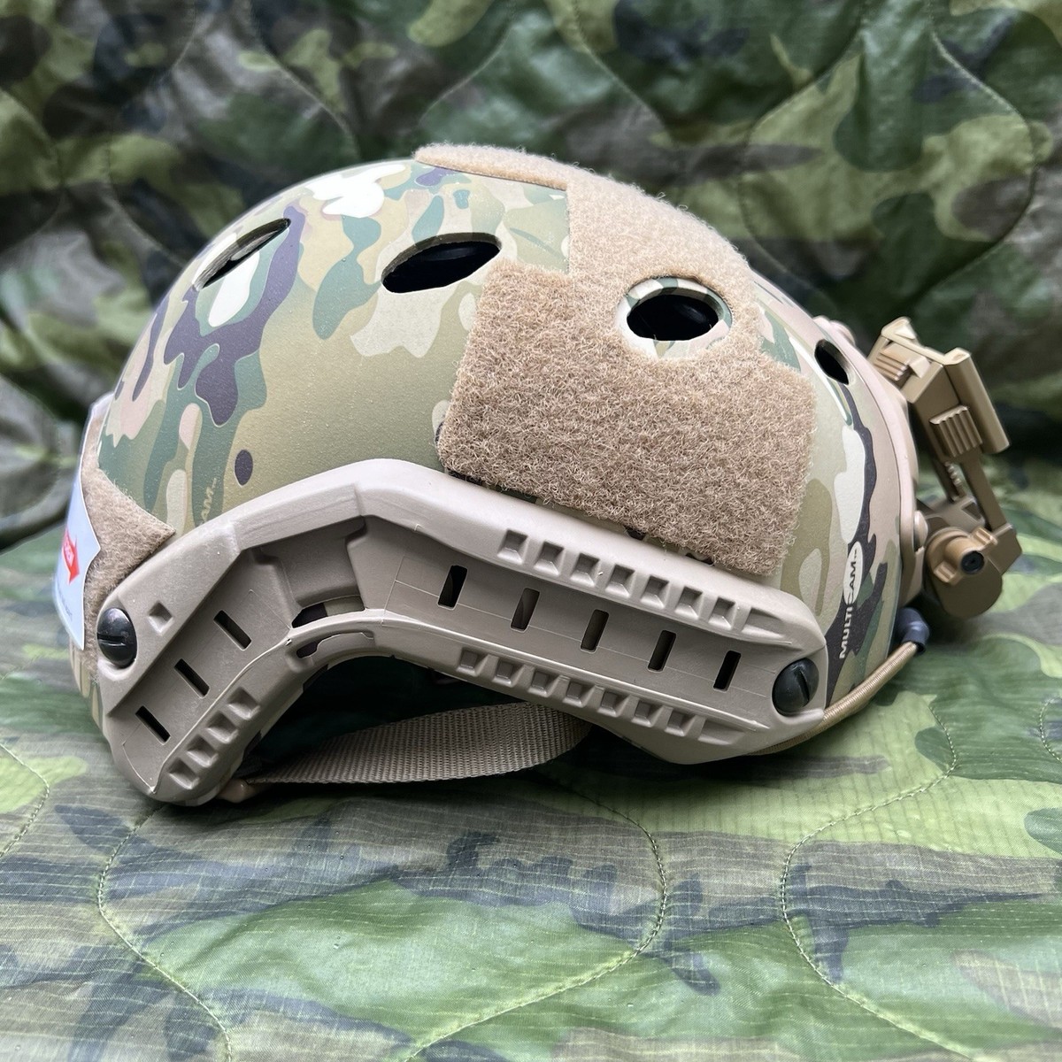 NWT Oldgen Ops Core Carbon Bump Helmet Multicam Med M Wilcox G19
