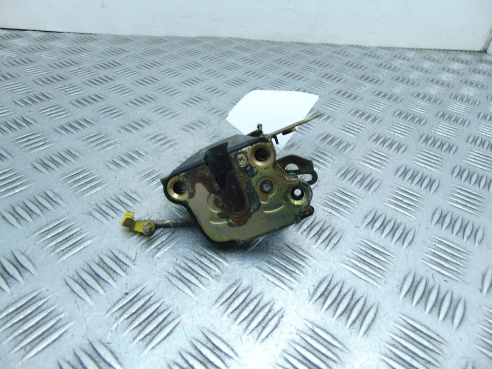 Isuzu Trooper Bootlid Tailgate Lock Mk2 1998-2005h - Image 2 of 4