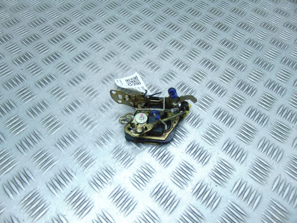 Isuzu Trooper Bootlid Tailgate Lock Mk2 1998-2005h - Image 4 of 4