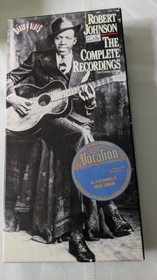 ROBERT JOHNSON ''The Complete Recordings'' 2 CD Box Set Complete wBooklet '90