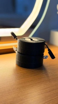 Cable Holder Rolling - compact & durable for organizing your cabels and accesso