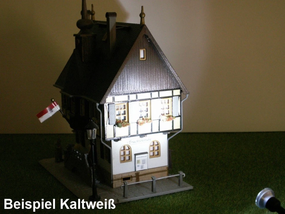 Flutlichtstrahler Scheinwerfer Flutlicht H0 RC LED Beleuchtung 4 Stück Strahler - Bild 2 von 4