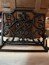 Vintage style Cast Iron Cookbook Holder Metal Stand Recipe Book Holder