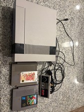 Nintendo NES Console Bundle Tested Working 2 Games Original Controller No Power