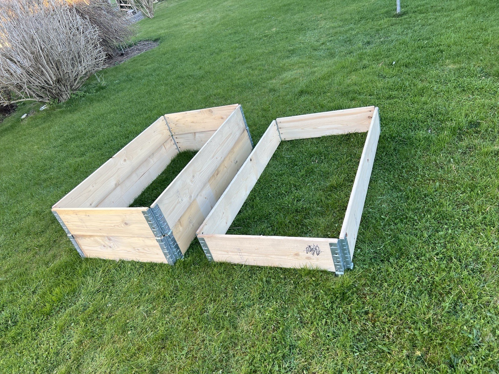 Stackable Euro Pallet/Planter