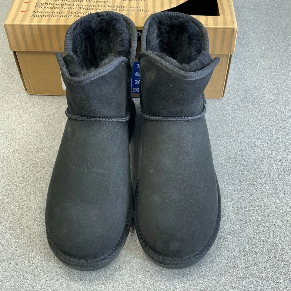 NUEVAS Botas de Nieve Kirkland Signature Para Mujer 9 Gamuza Piel de Oveja Borde Festoneado Negras Foto 2 de 4