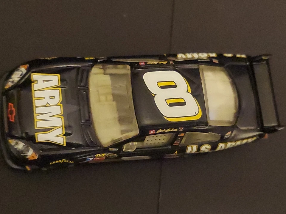 Chevrolet NASCAR 2008 suelto Mark Martin #8 ejército de Estados Unidos acción escala 1/64 diecast Foto 3 de 4