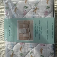NEW ADEN  ANAIS 3 PIECE CRIB BEDDING SET ANIMALS  ALPHABET