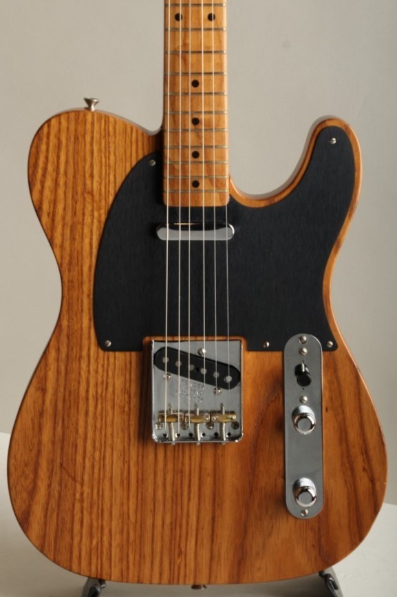 Fender FSR Limited New American Vintage 52 Telecaster Roasted Ash