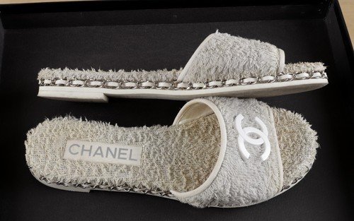CHANEL CC Logo Gray Terry Cloth Sandals Slides Size 36C - Picture 5 of 23