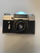 FOTOCAMERA ZENIT E MOSHVA 80