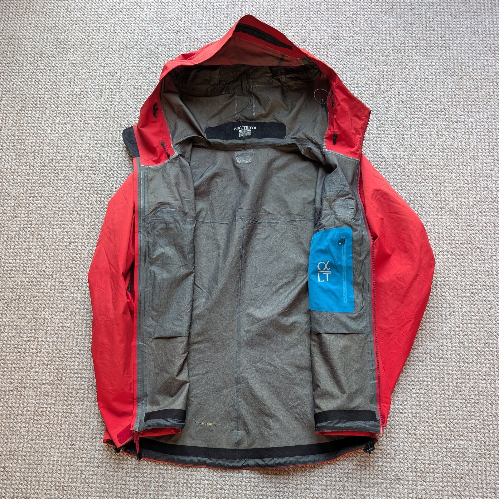Arc'teryx Alpha LT Goretex Pro Rosso Donna Medium #ARC323