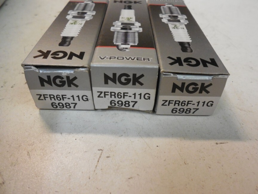 3 Spark Plug V Power ZFR6F-11G NGK 6987