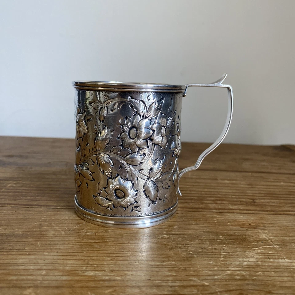 Antique 19thC S. Kirk & Son 11 oz Coin Silver Repousse Chased Flowers Cup Mug - Image 2 of 4