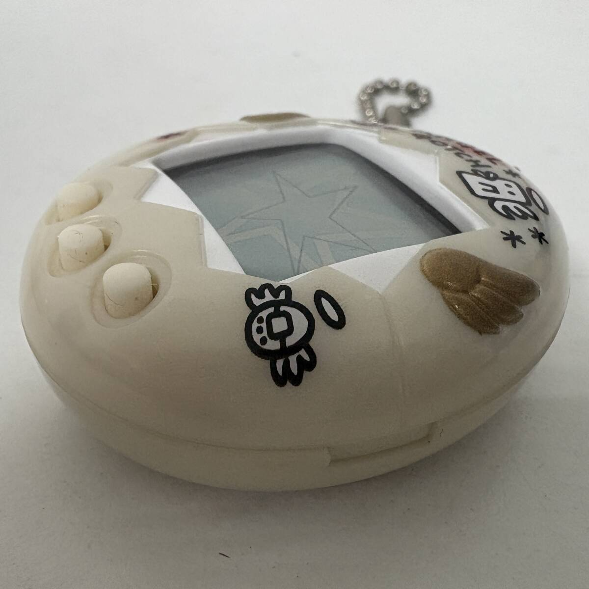 【新品未使用】BANDAI TAMAGOTCHI デジタルペット 1997年製 Bandai Tamagotchi Angelgotchi Tenshitchi 1997 Pearl White Virtual