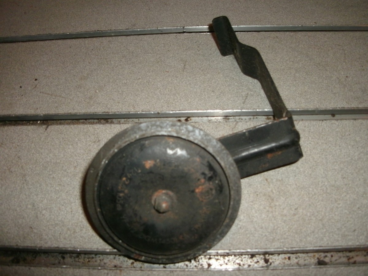 Kawasaki ZX,ZX600,ZX600D,Ninja,horn and bracket,oem | eBay