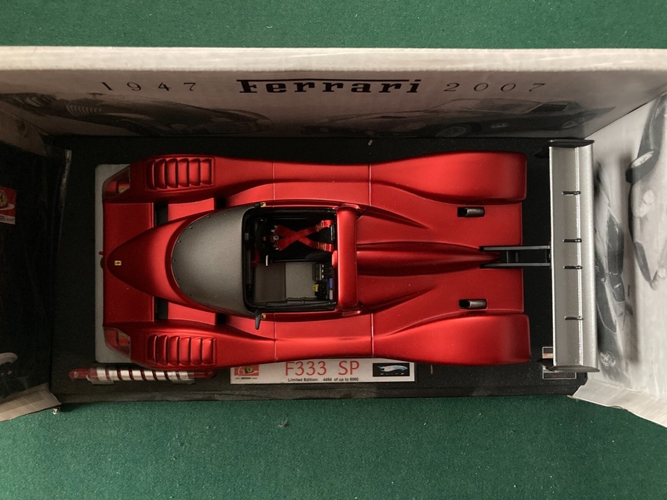 HOTWHEELS FERRARI F333 SP 1/18 EN BOITE G5