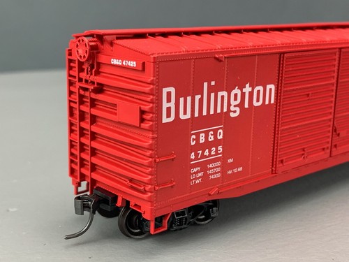 Coche de carga HO Accurail 5207 50’ AAR puerta doble acero CB&Q #47425 RTR HO4309 | Zustand: Used