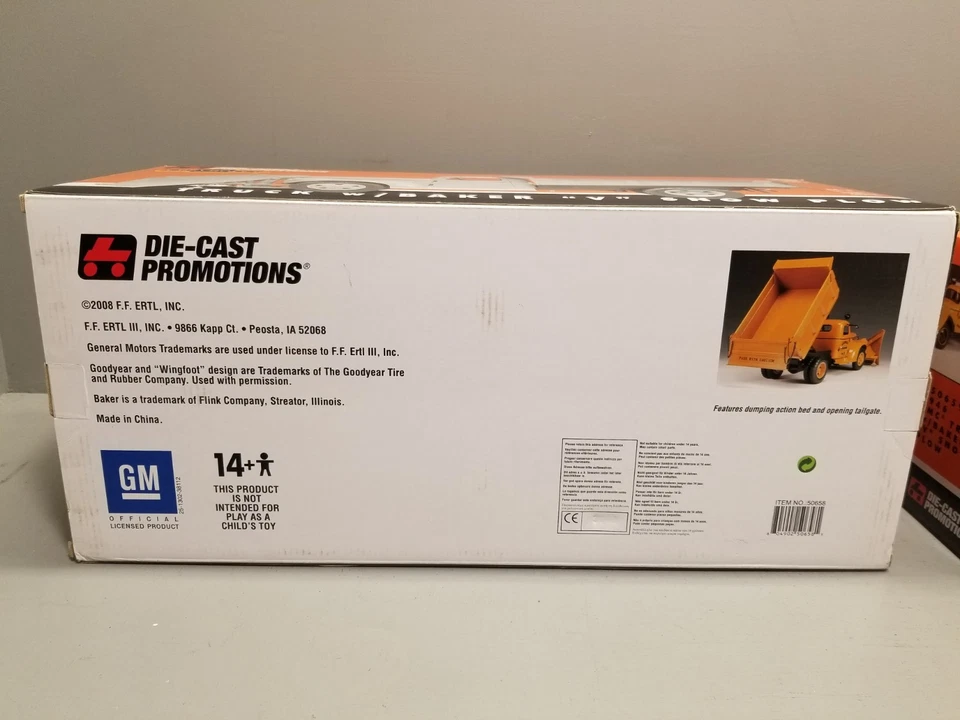 HIGHWAY 61/DCP 1/16 SCALE CHEVROLET TRUCK WITH BAKER V PLOW NIB - Image 3 of 3