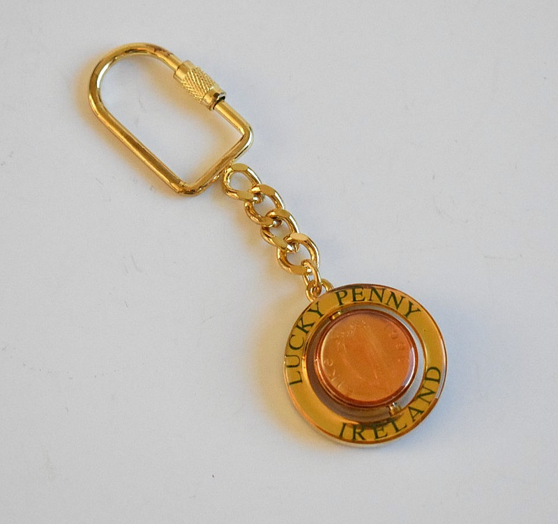 Lucky Penny Ireland keychain spinner, New